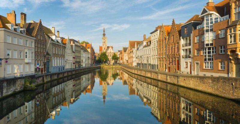From Amsterdam: Day Trip to Bruges in Spanish or English - Who Should Consider This Tour?