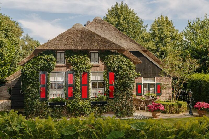 From Amsterdam: Private Day Trip to Giethoorn and Lelystad - Tips for Your Trip