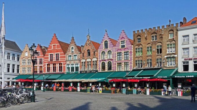 From Amsterdam: Private Sightseeing Tour to Bruges - Travel Tips