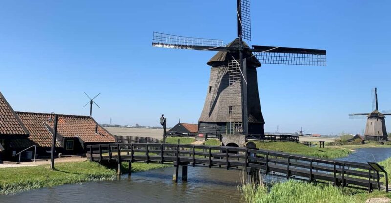 From Amsterdam: Tour to 5 Unique and Intriguing Hidden Gems! - Exploring De Rijp