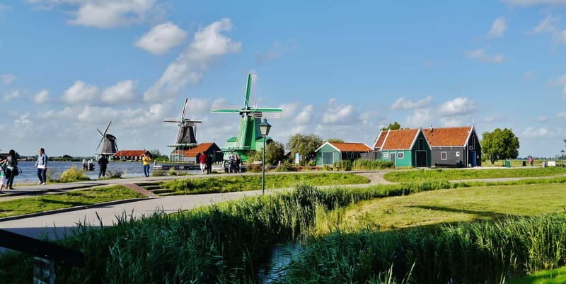 From Amsterdam: Zaanse Schans, Volendam, Marken Private Tour - Key Points