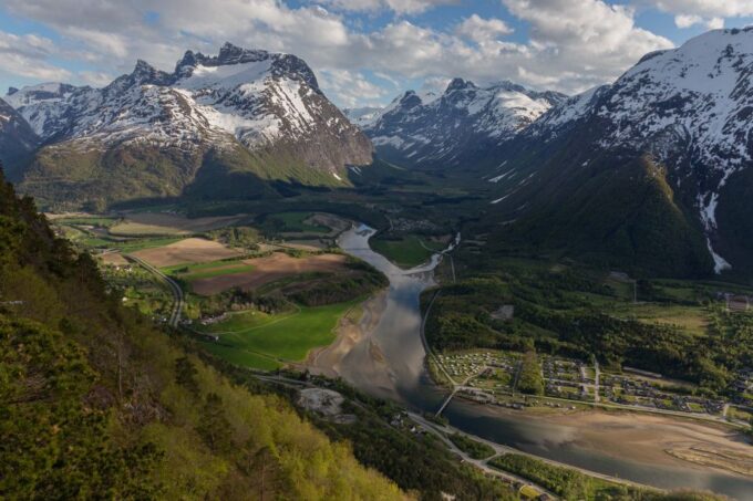 From Åndalsnes: Roundtrip Gondola Tickets - Frequently Asked Questions