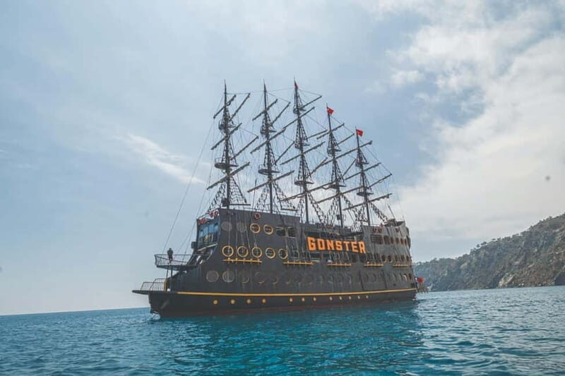 From Antalya/Kemer: All-Inclusive Party Boat with Lunch - Duration and Comfort