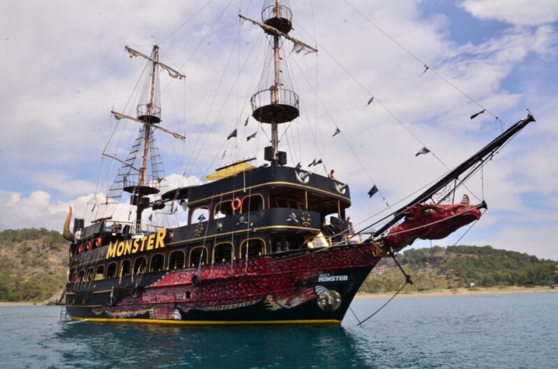 From Antalya/Kemer: Party Boat Trip to Kemer Bays With Lunch - What to Bring