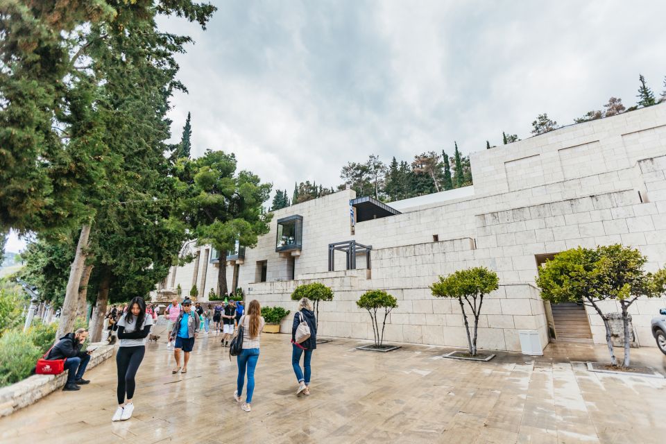 From Athens: Day Trip to Delphi & Arachova with Audio Guide - Who Will Love This Tour?