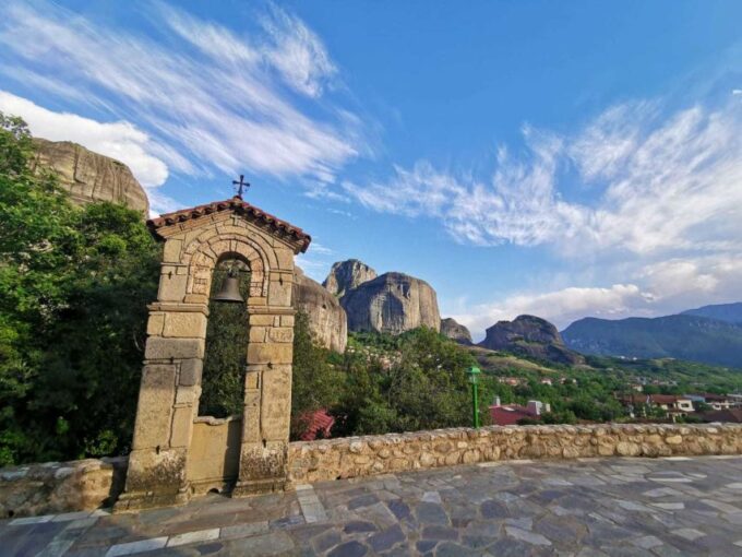From Athens: Meteora Caves & Monasteries Day Trip by Train - Customer Feedback and Ratings