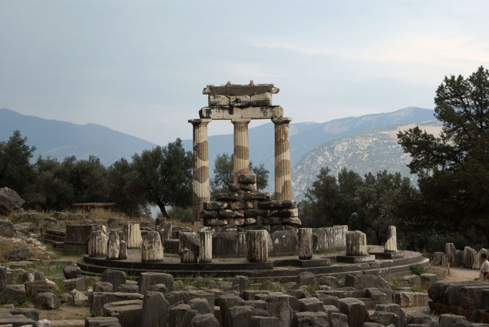 From Athens: Private Delphi and Thermopylae Guided Day Trip - The Value of This Private Tour
