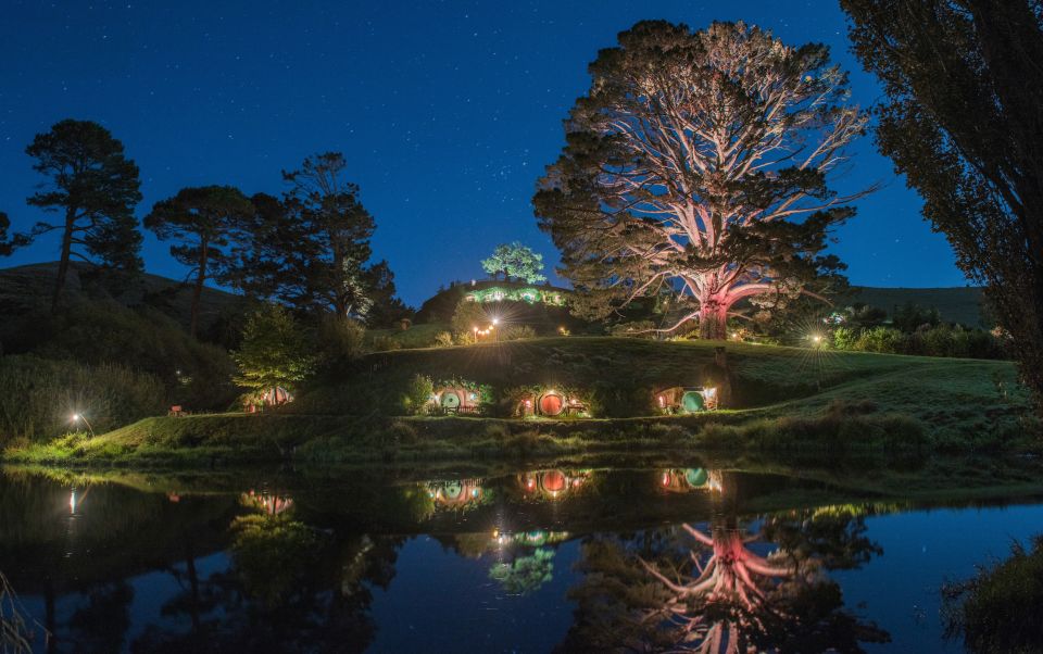From Auckland: Hobbiton Movie Set Full-Day Small-Group Trip - Detailed Itinerary