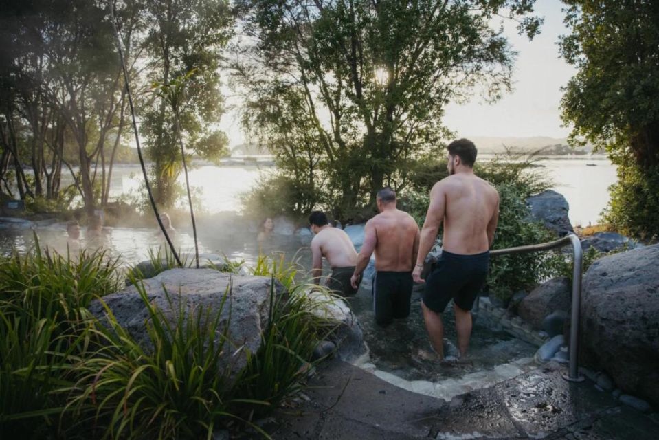From Auckland: Rotorua Maori Village & Polynesian Spa Tour - Rotorua Government Gardens Sightseeing