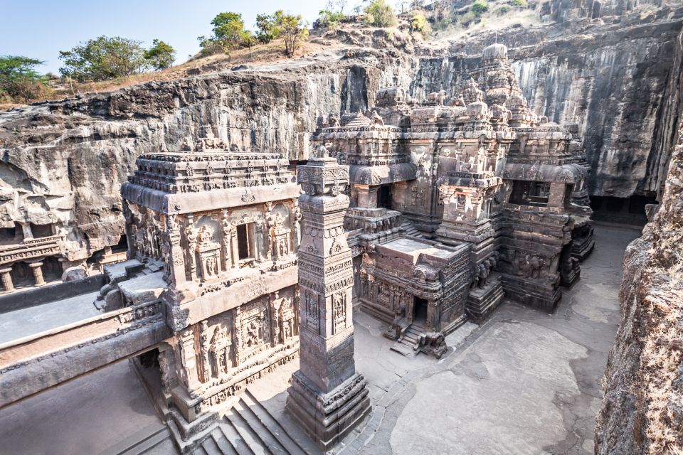 From Aurangabad: Private Ajanta & Ellora Caves Full-Day Tour - Exploring Aurangabad