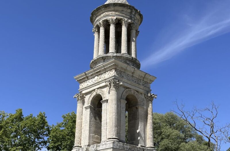 From Avignon: Arles, Les Baux-de-Provence & Saint-Rémy Tour - Experience and Activities
