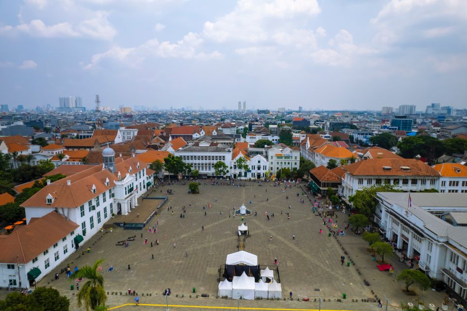 From Bali: 10-DAY Tour of Javas Highlights With Lodging - Travel With Ease