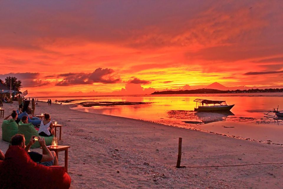 From Bali: 2-Day Private Gili Island Snorkel Tour With Hotel - Highlights of the Tour