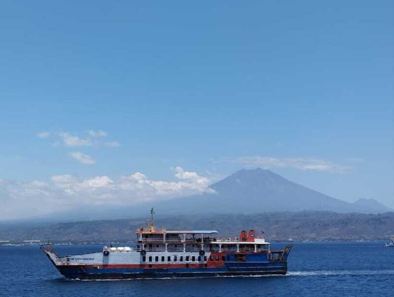 FROM BALI : MOUNT IJEN TOURS 1D1N - Return Trip: From Java to Bali
