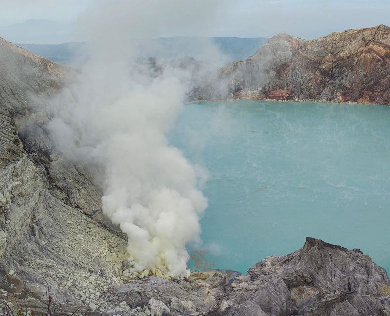 From Bali or Banyuwangi, Marvel at the Ijen Crater Sunrise - Itinerary at a Glance