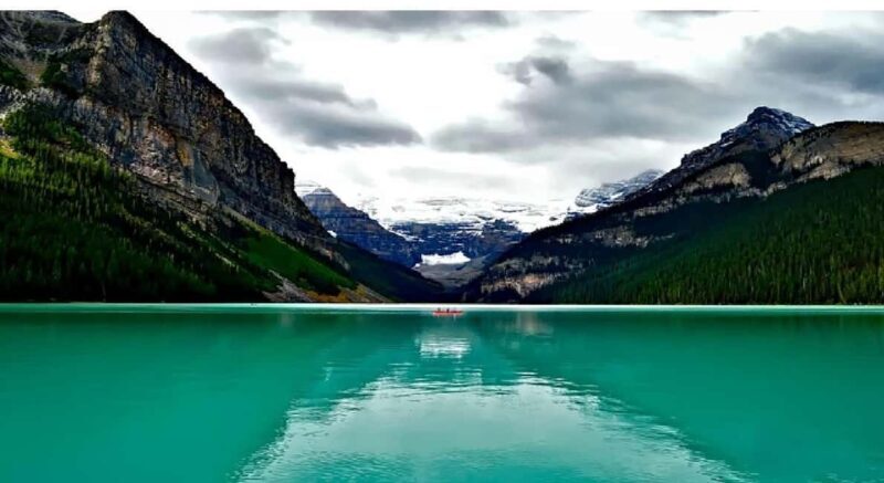From Banff/Canmore: Moraine Lake, Lake Louise 1.5 hrs Each - What to Expect at Each Stop
