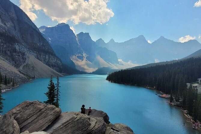 From Banff: Moraine Lake and Lake Louise Half Day Tour - Key Points