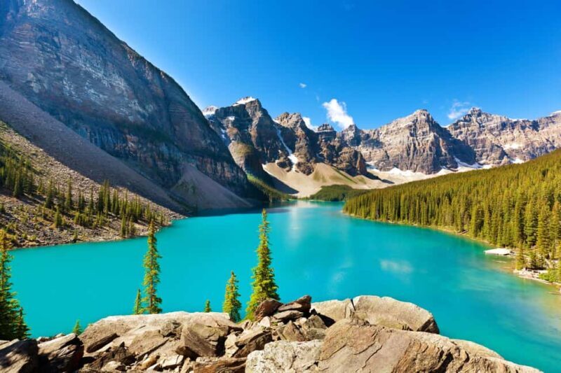 From Banff: Moraine Lake & Lake Louise Tour - The Real Value for Travelers