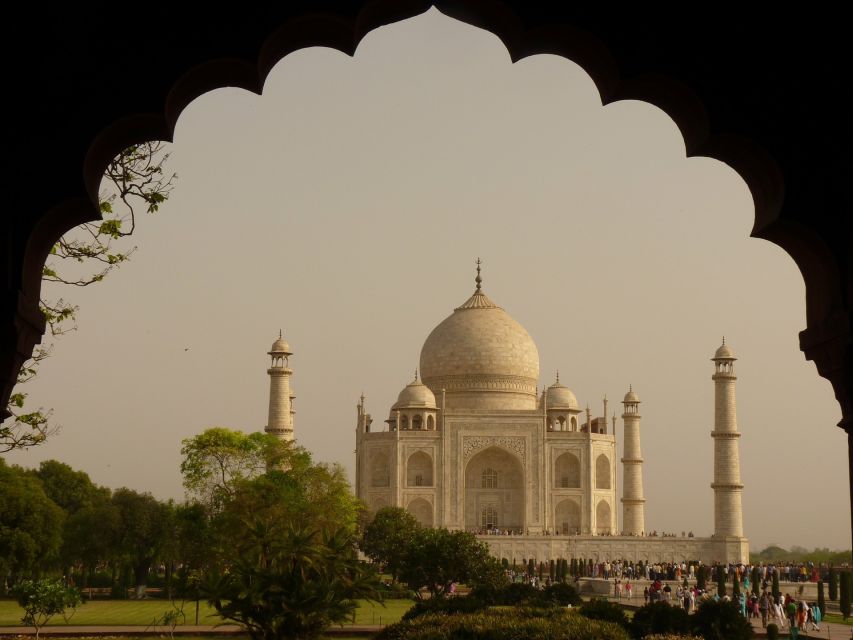 From Bangalore: Taj Mahal 2-Day Tour With Flights and Hotel - Inclusions and Amenities