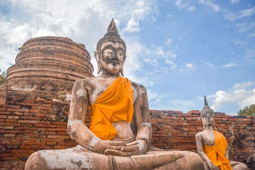 From Bangkok: Ayutthaya Ancient City Temple Tour - Exploring the Bang Pa-In Royal Palace