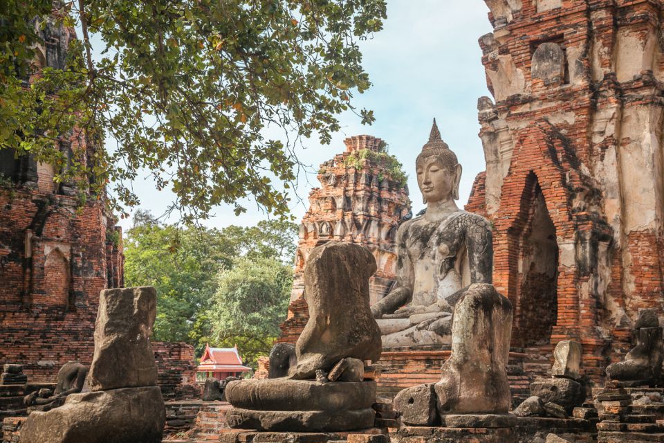From Bangkok: Ayutthaya & Ayothaya Floating Market Day Trip - Tour Format