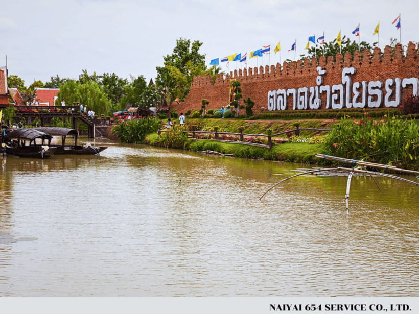 From Bangkok: Ayutthaya & Floating Market Private Day Trip - Key Points