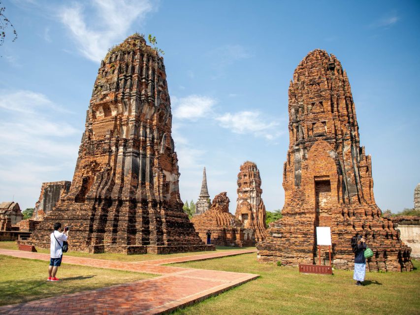 From Bangkok: Ayutthaya Historical Park Guided Day Trip - Itinerary Details
