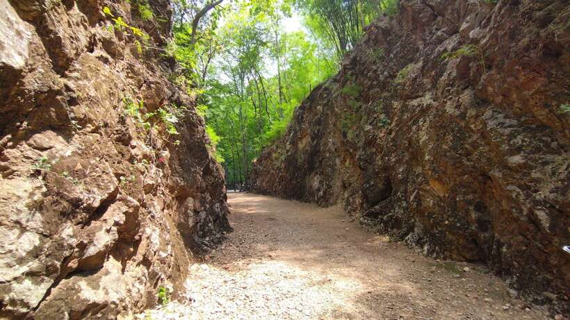 From Bangkok: Death Railway & Hellfire Pass Tour With Lunch - Key Points
