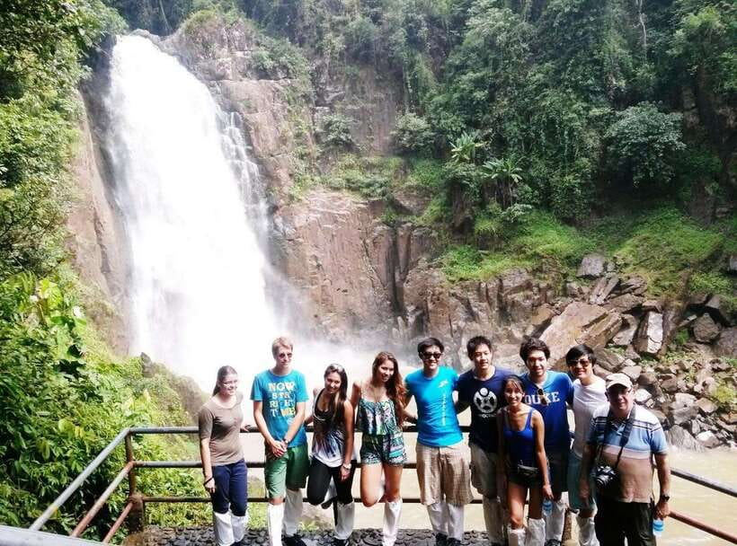From Bangkok: Khao Yai Spectacular Waterfalls Day Trip - Haew Suwat Waterfall Exploration