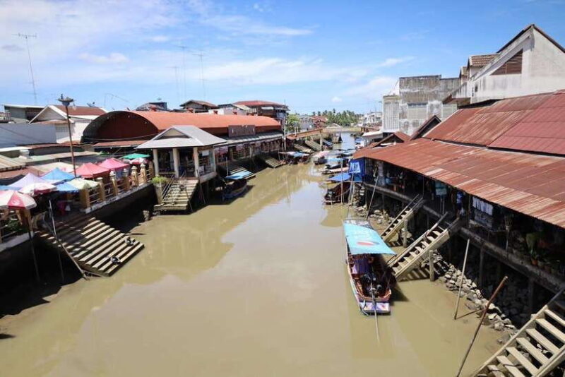 From BANGKOK: Railway Market and Amphawa Floating Market - Maeklong Railway Market