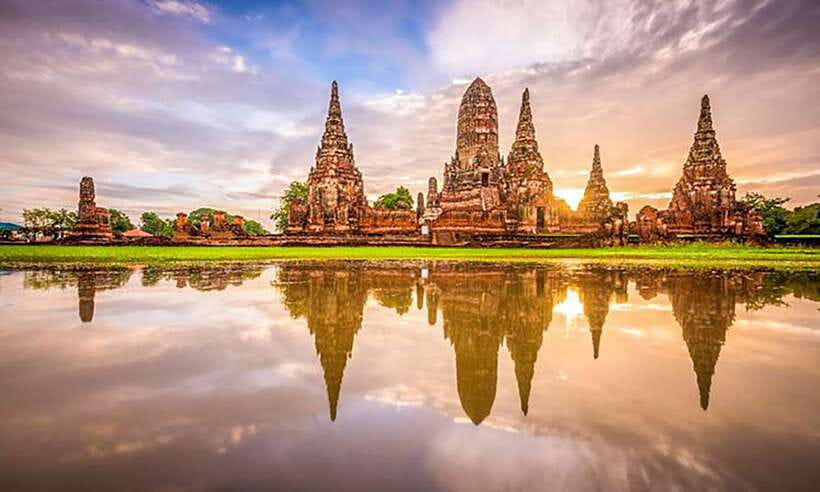 From Bangkok: Tour Ayutthaya + Lunch + Spanish Guide - Key Points