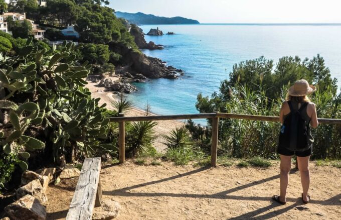 From Barcelona: Costa Brava Day Tour With Lunch - Flexible Booking and Cancellation Policy