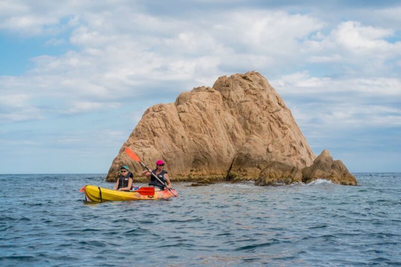 From Barcelona: Costa Brava Kayak & Snorkel Tour With Picnic - Experience Highlights