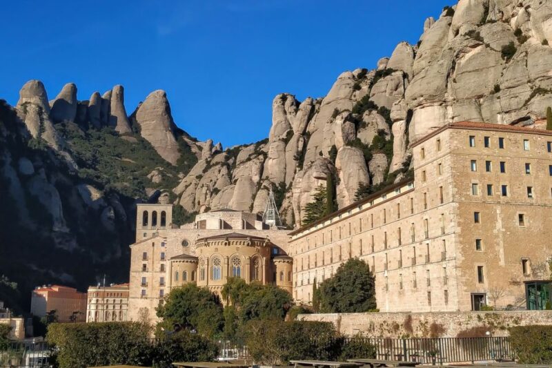 From Barcelona: Montserrat Mountain Hike and Monastery Tour - Itinerary