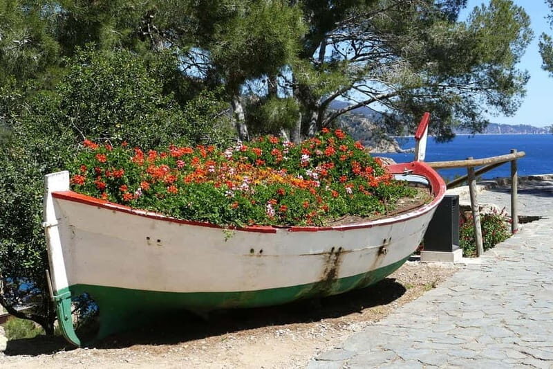 From Barcelona: Private Costa Brava Guided Tour - Key Points