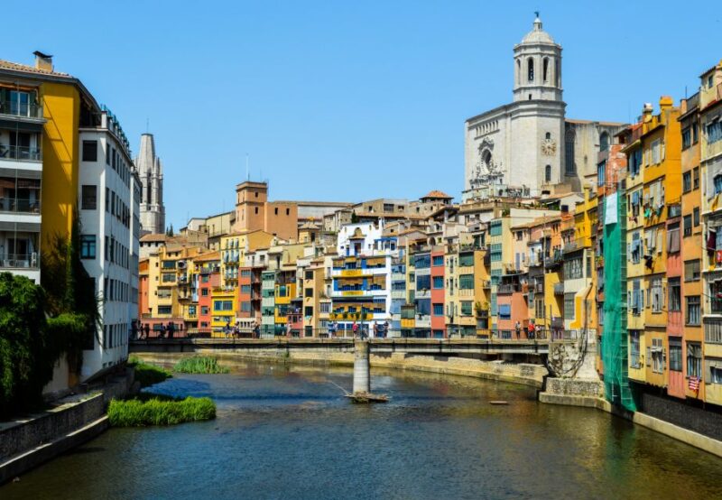 From Barcelona: Private Girona Tour With Personal Guide - Explore Gironas Medieval Streets
