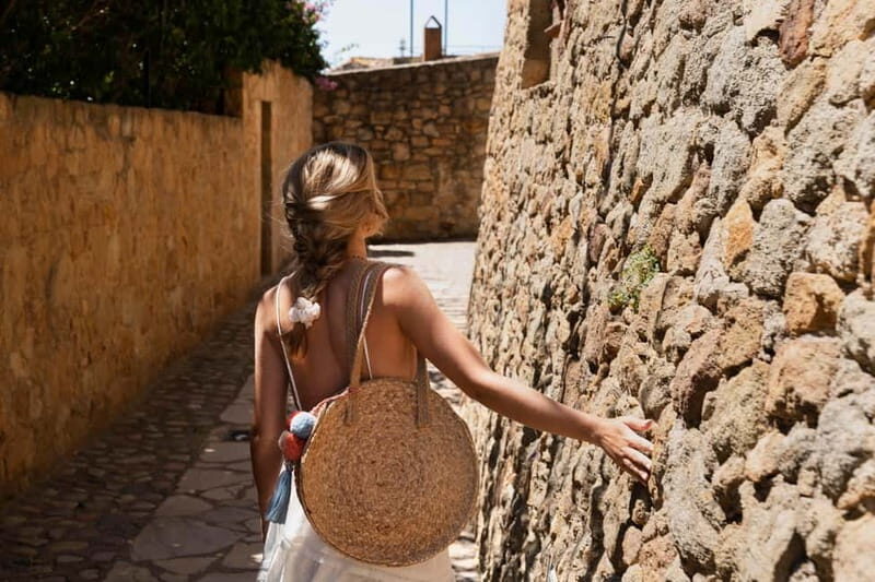 From Barcelona: Private Tarragona Guided Tour with Free Time - Key Points