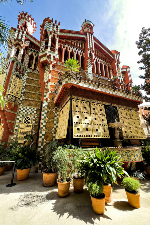 From Barcelona: Sagrada Familia Cathedral+Casa Mira Day Trip - Important Information