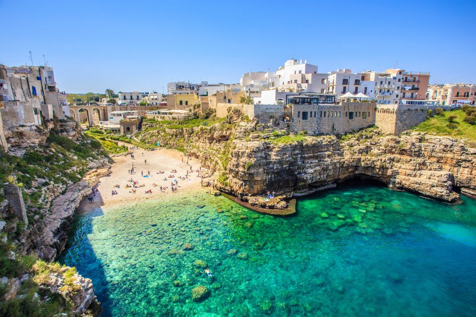 From Bari: Private 8-Day Puglia Tour With Villa by the Sea - Villa Accommodation Details