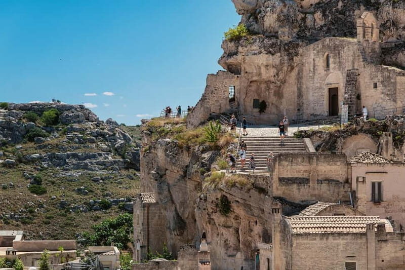 From BARI: Tour of Matera and Alberobello by private bus, visit 2 UNESCO sites - FAQ