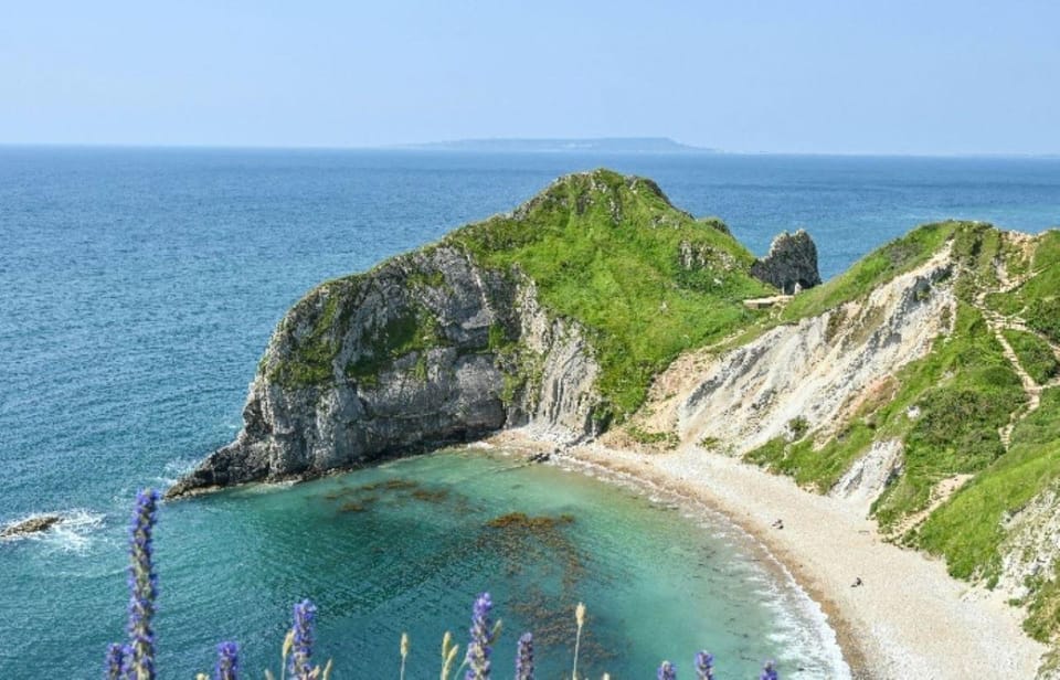 From Bath: Salisbury and the Jurassic Coast Small Group Tour - A Well-Rounded Day Trip from Bath