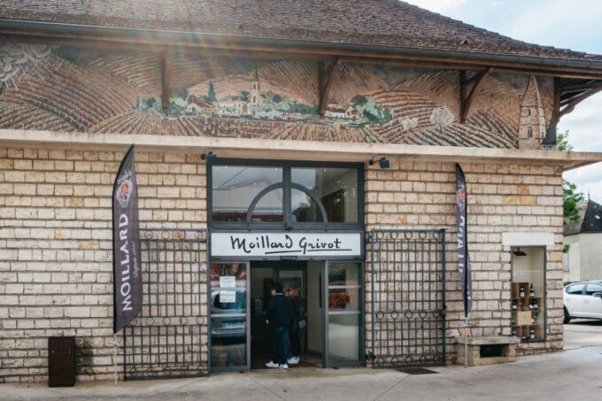 From Beaune: Burgundy Day Trip With 14 Wine Tastings - Discovering Nuits-Saint-Georges