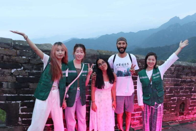 From Beijing Mutianyu Great Wall Bus Night Tour -15:30 - Key Points
