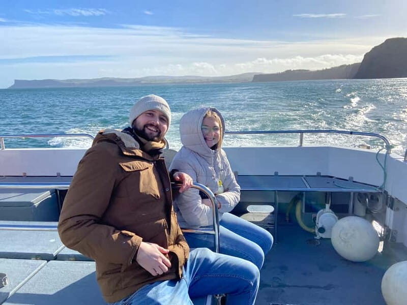 From Belfast: Full-Day Giants Causeway Land and Boat Tour - Key Points