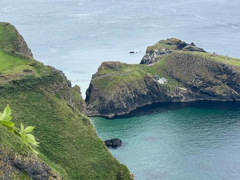 From Belfast: Giant's Causeway and Dark Hedges Day Tour - Key Points