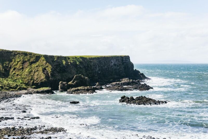 From Belfast: Giants Causeway Full-Day Guided Trip - Good To Know