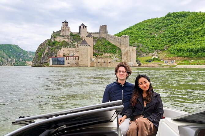 From Belgrade: Golubac Fortress & 1h Iron Gate Speed Boat Ride - Traveler Experiences