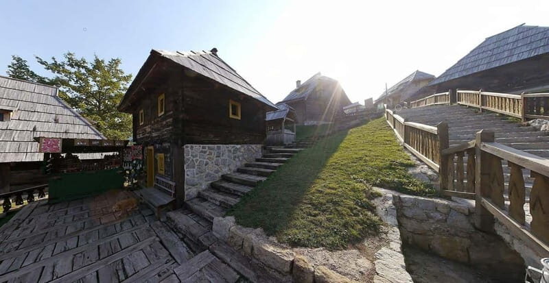 From Belgrade: Sargan 8 Railway and Wooden City 1 Day Tour - Who This Tour Is Best For