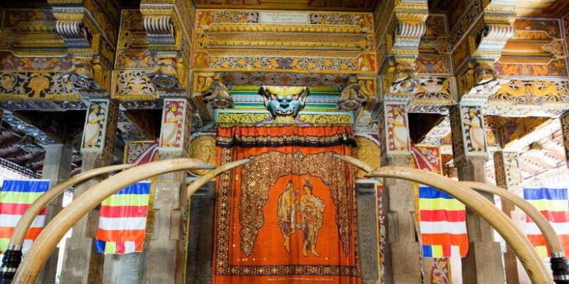 From Bentota: Kandy Tour with Tooth Temple & Gardens Visit - Detailed Breakdown of the Tour Experience