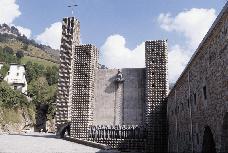 From Bilbao: Elorrio, Oñati, and Sanctuary of Arantzazu Tour - Itinerary Breakdown